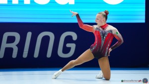 q sen iw 6 ita 1 marras elisa sfe03770 copia simone ferraro ph